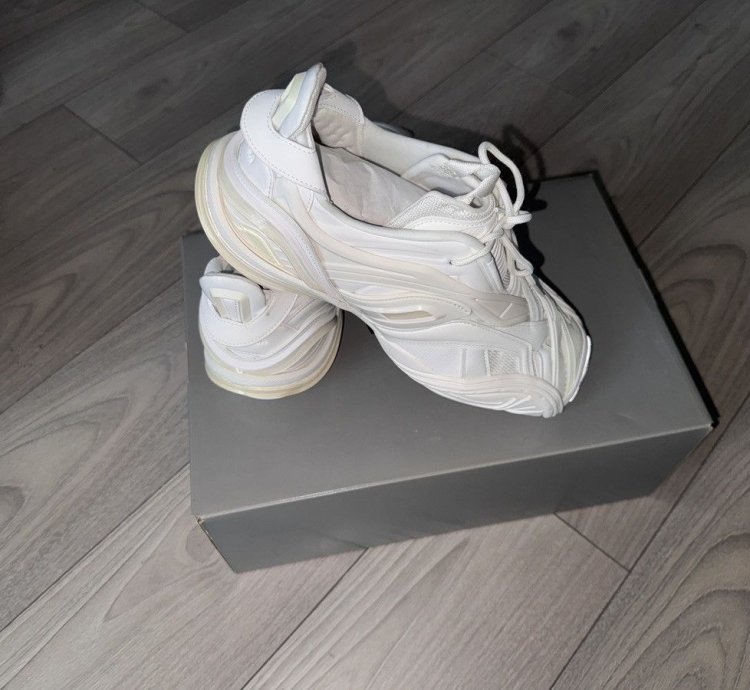 Balenciaga tyrex white