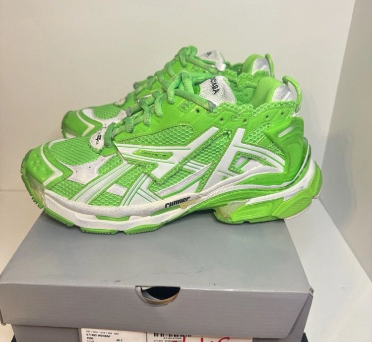 Balenciaga Upper Mesh Rubber Runner in Fluo Green White