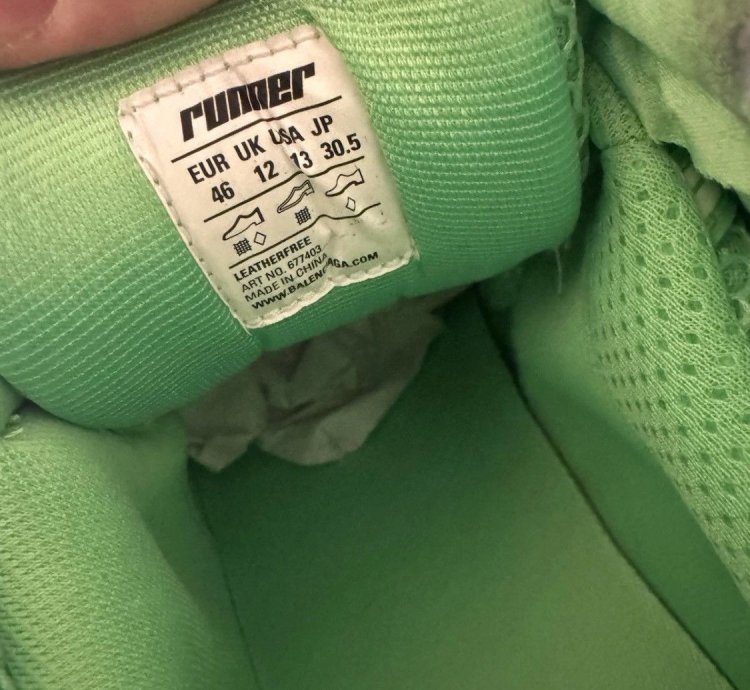 Balenciaga Upper Mesh Rubber Runner in Fluo Green White