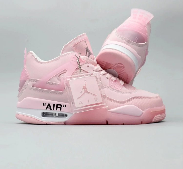 Nike Air Jordan 4 “ Soft Pink ” 💕