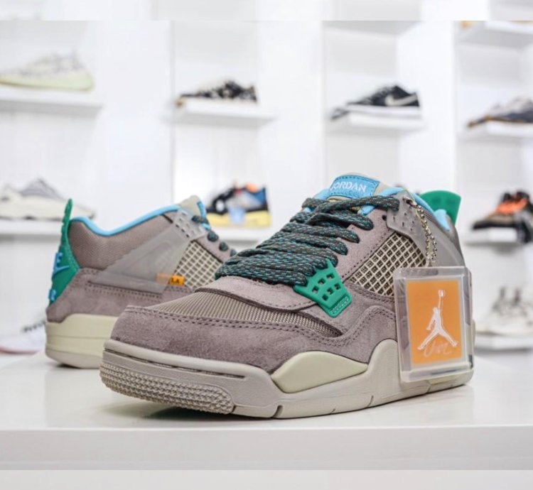 Jordan 4 Retro " Union LA Taupe Haze "