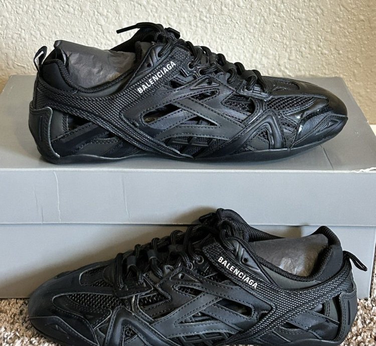 Balenciaga Womens Drive Sneaker Triple Black