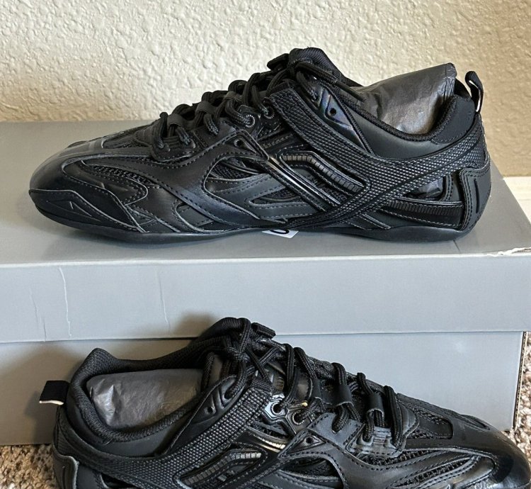 Balenciaga Womens Drive Sneaker Triple Black