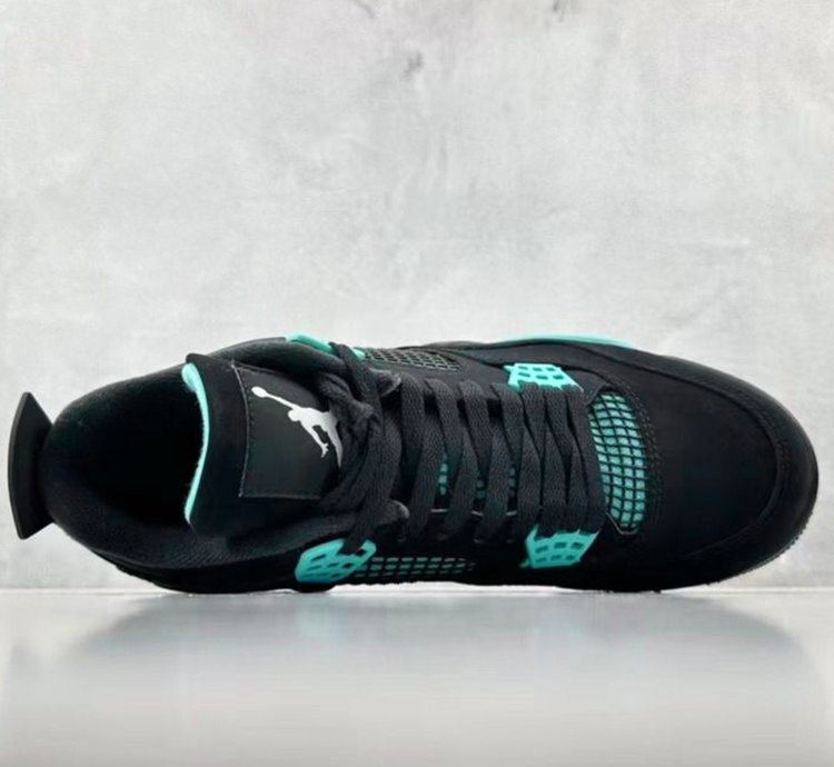Jordan 4 Retro “ Tiffany ”