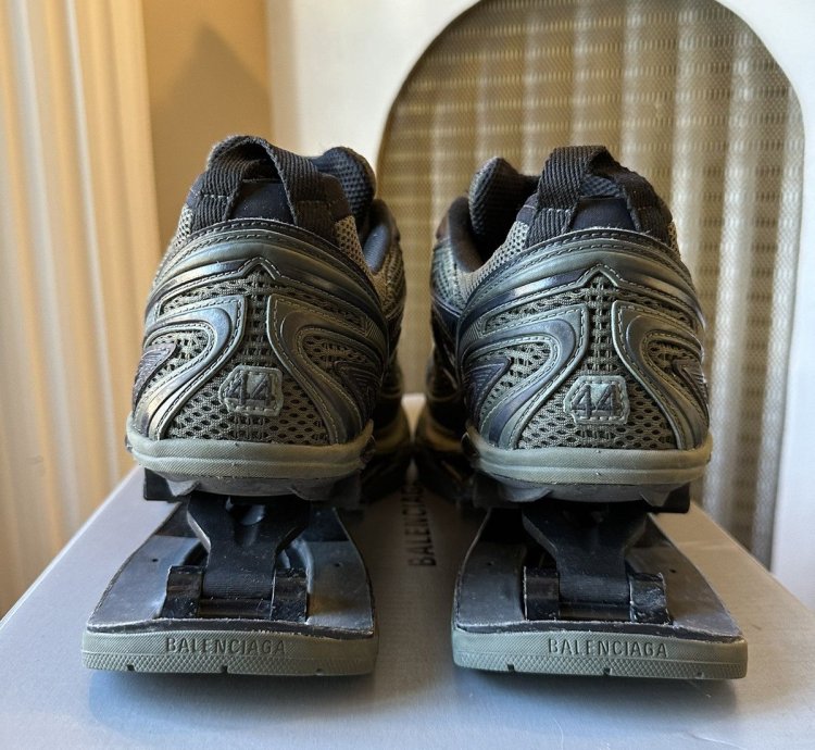 Balenciaga xpander