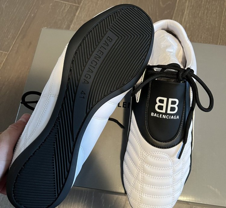 Balenciaga Zen Sneaker