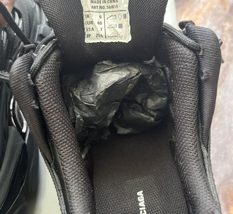 Balenciga Track 2 0 Triple black