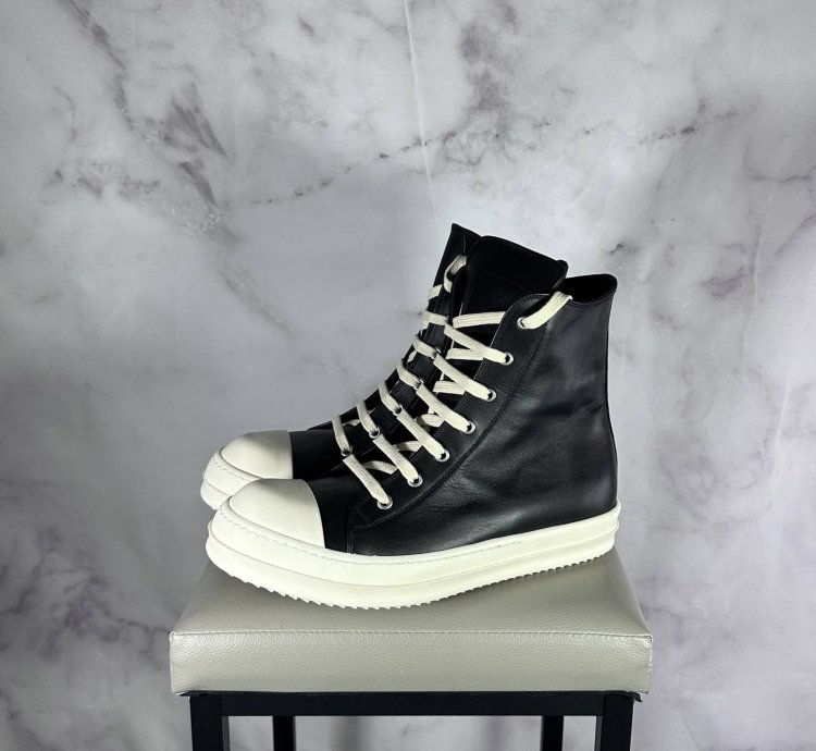 Black Leather Mainline Ramone High