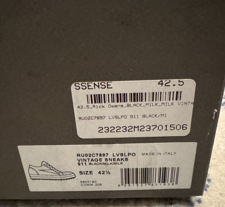 Black Vintage Sneakers