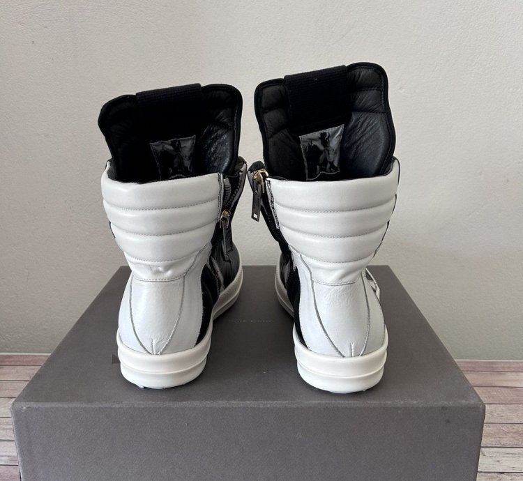 black white Geobasket sneakers 43 NEW laces dust bag ITALY