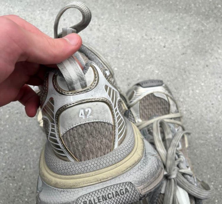 Blaenciaga 3XL Sneaker In Light Beige