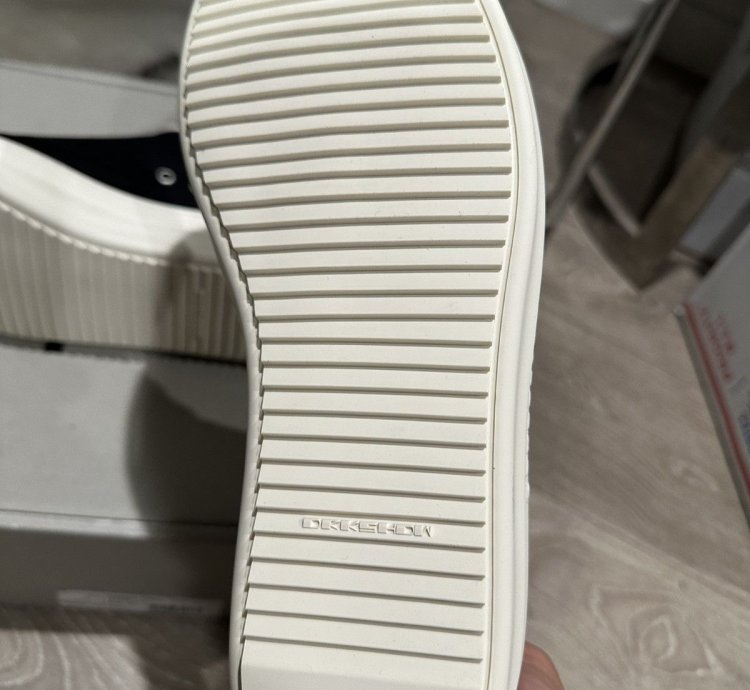 BNIB FW22 Padded Nylon Backplate Ramone High Sneakers 43 5