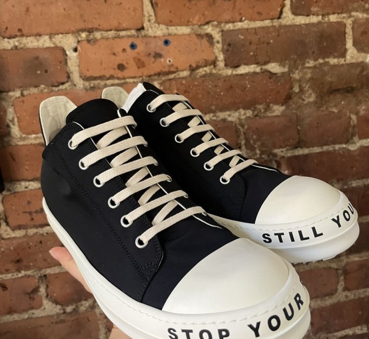 BNIB Rick Owens Ramones Low top sneakers 2023
