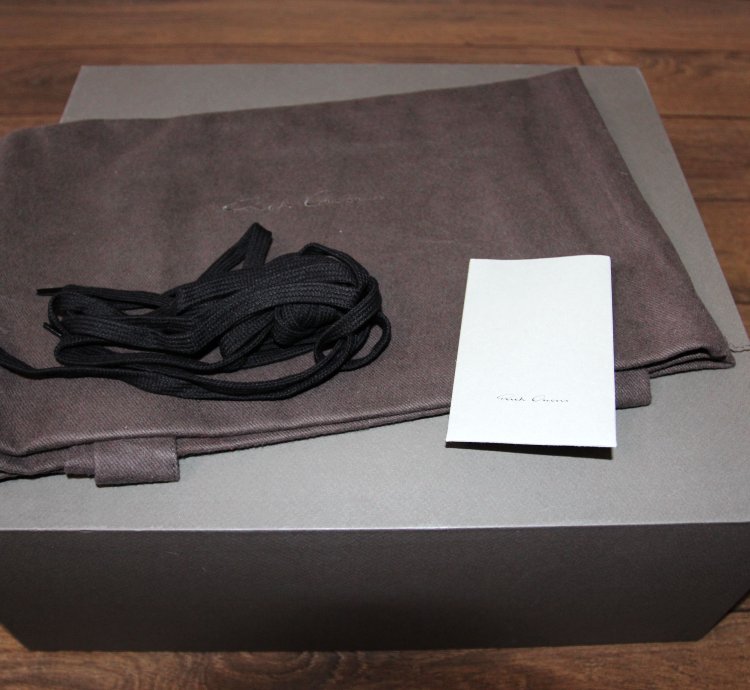 BNWT AW22 RICK OWENS STROBE FUR HIGH TOP SNEAKERS 43