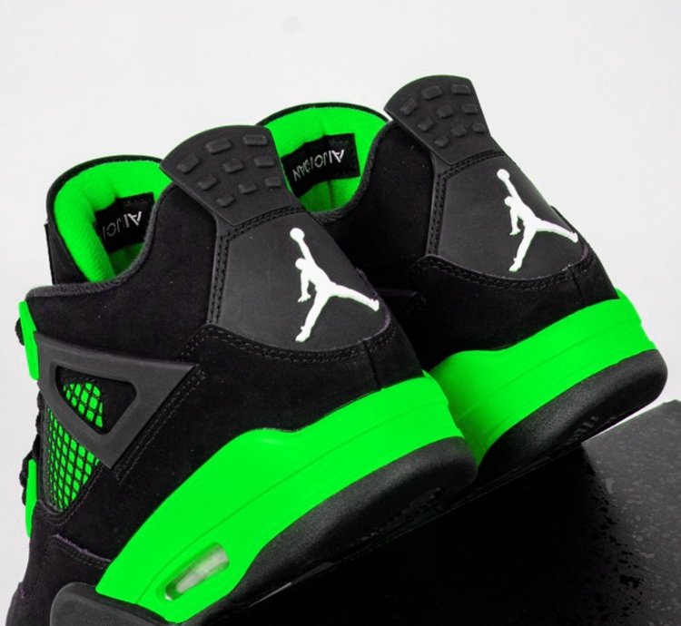 Jordan 4 Retro " Green Thunder " Sneakers