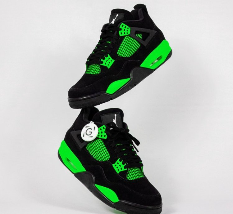 Jordan 4 Retro " Green Thunder " Sneakers
