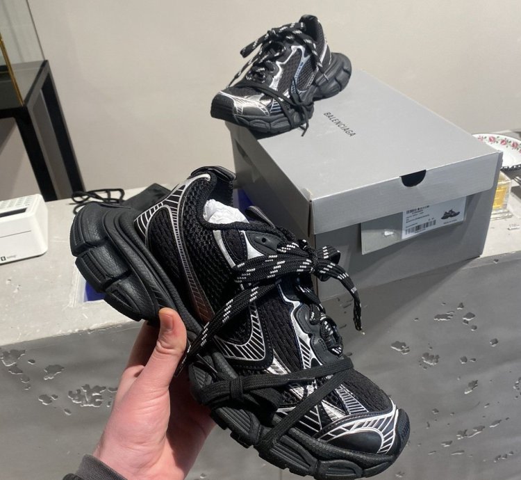 BNWT Balenciaga 3XL Sneaker