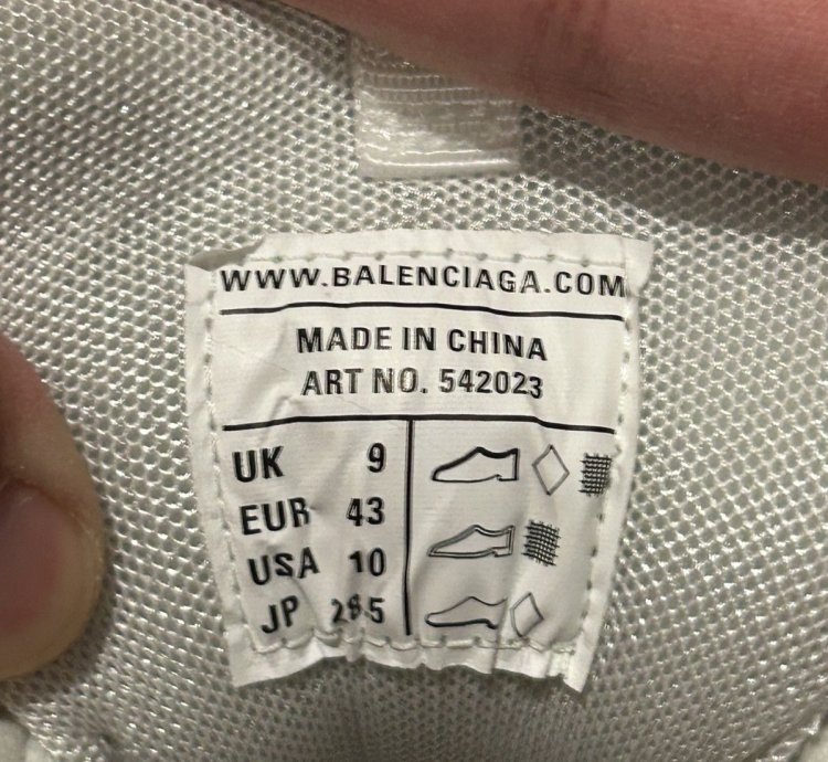 BRAND NEW BALENCIAGA TRACK RUNNERS ALL WHITE SIZE 10