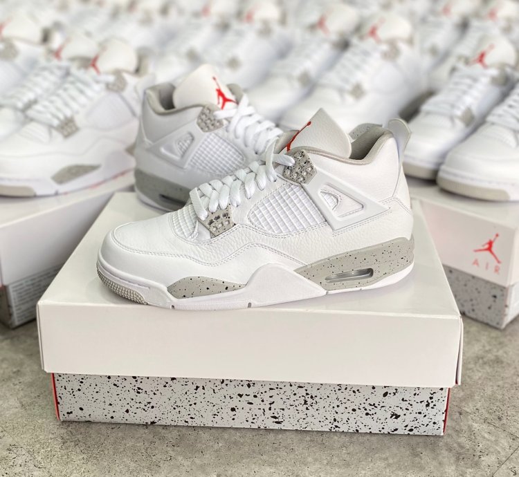Nike Air Jordan 4 Retro " White Oreo " Sneakers CT8527 100