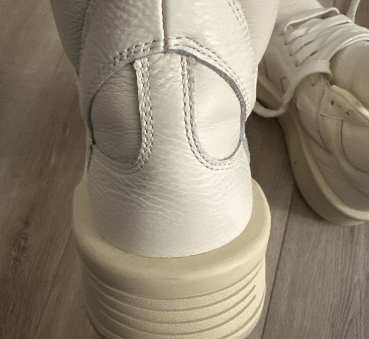 Brand new Rick owens turbwpn
