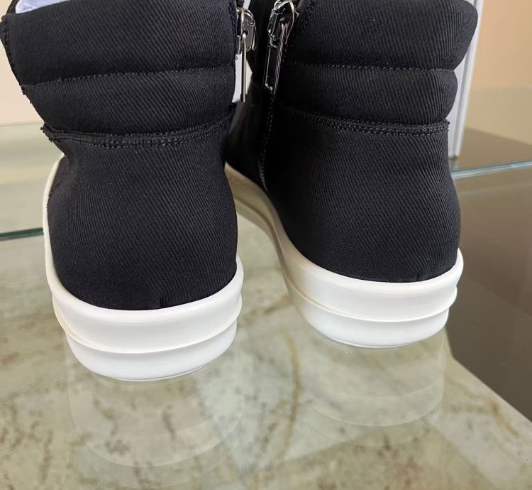 Canvas Island Dunks in Black