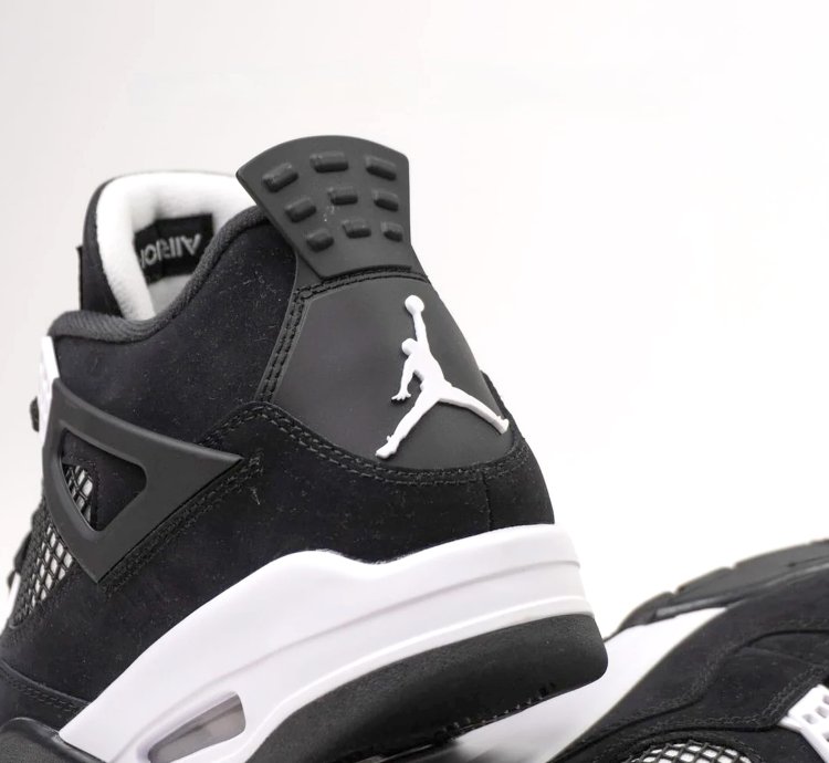 Nike Air Jordan 4 Retro ' White Thunder ' Shoes