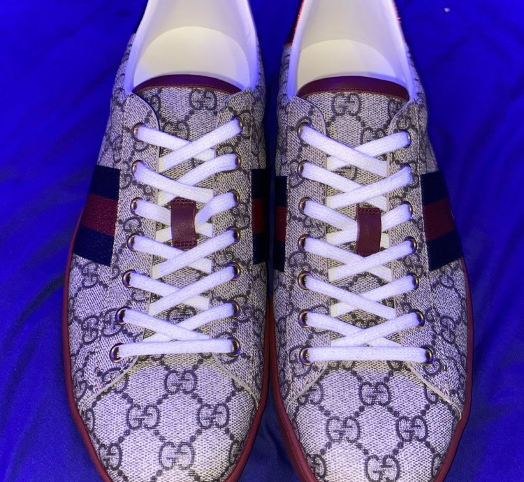 100 authentic Gucci Ace GG Supreme sneaker