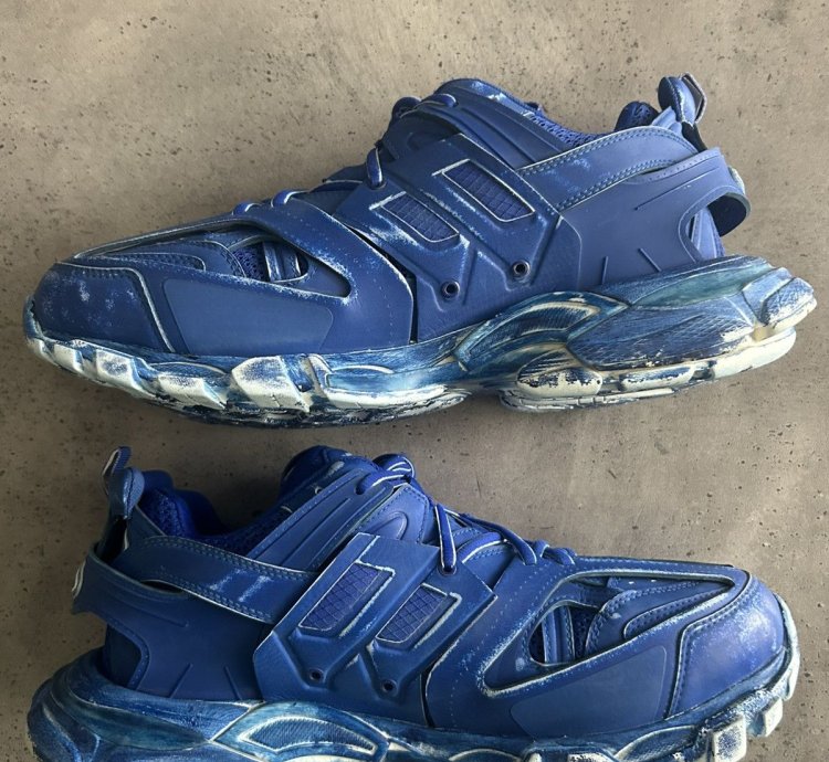 Faded blue Track sneakers