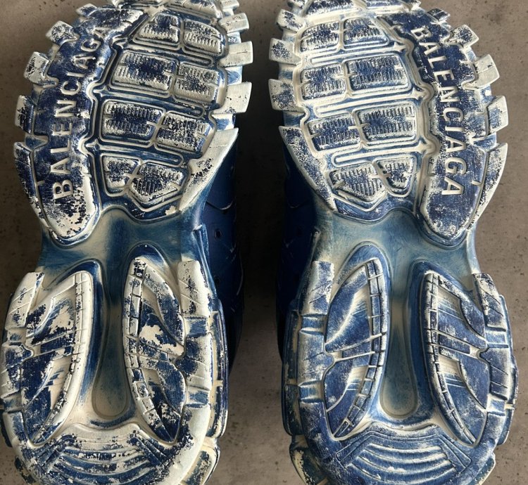 Faded blue Track sneakers