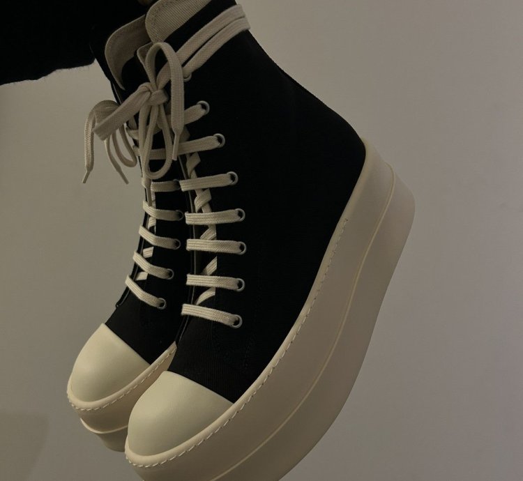 FW23 Luxor Double Bumper Sneakers