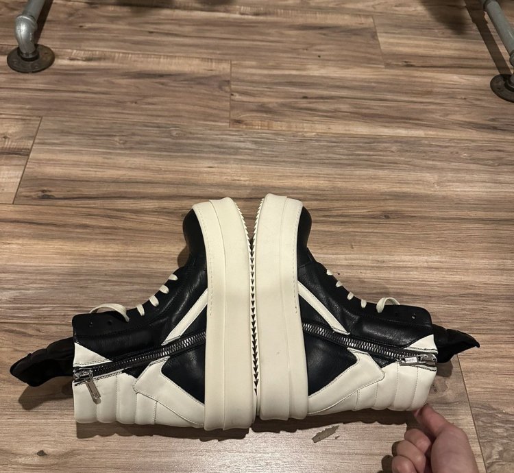 FW23 Mega Bumper Geobasket Hightop Sneakers 40