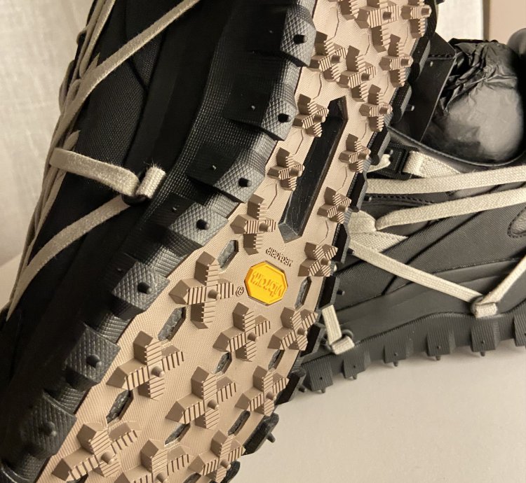 Last Drop -New Rick Owens Moncler Megalace Runner