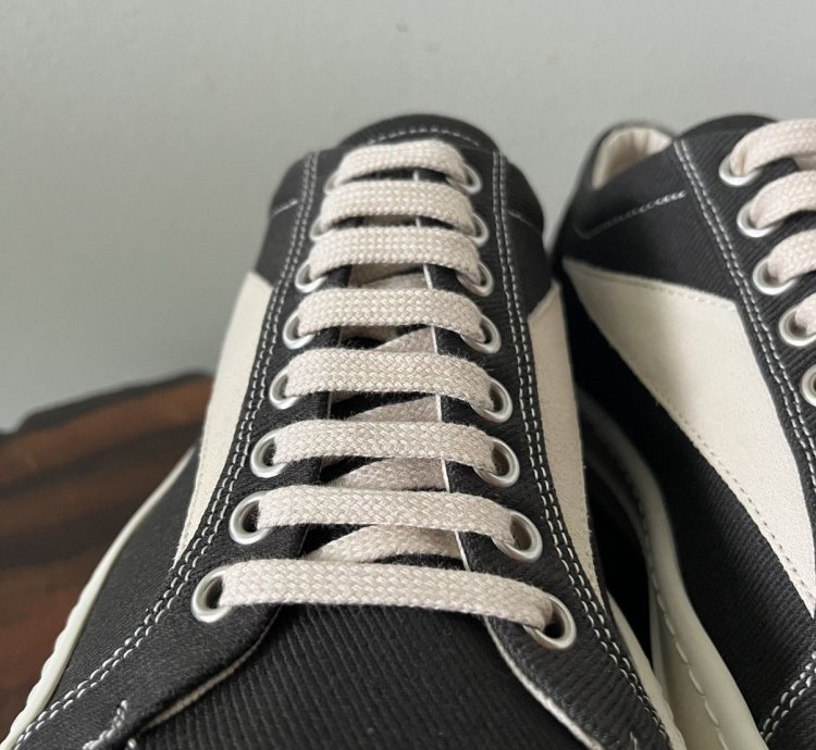LAST DROP Vintage Denim Sneakers