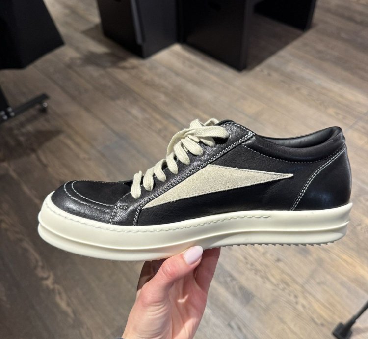 Last Size Rick Owens Vintage Letter Low Sneakers