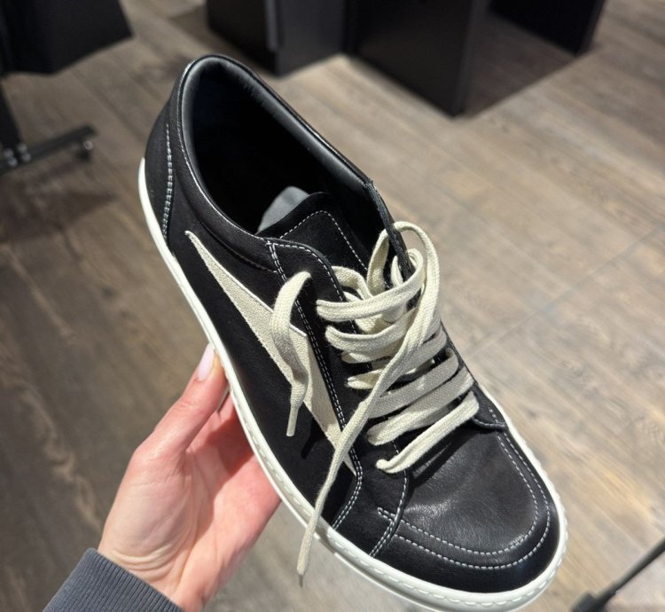 Last Size Rick Owens Vintage Letter Low Sneakers