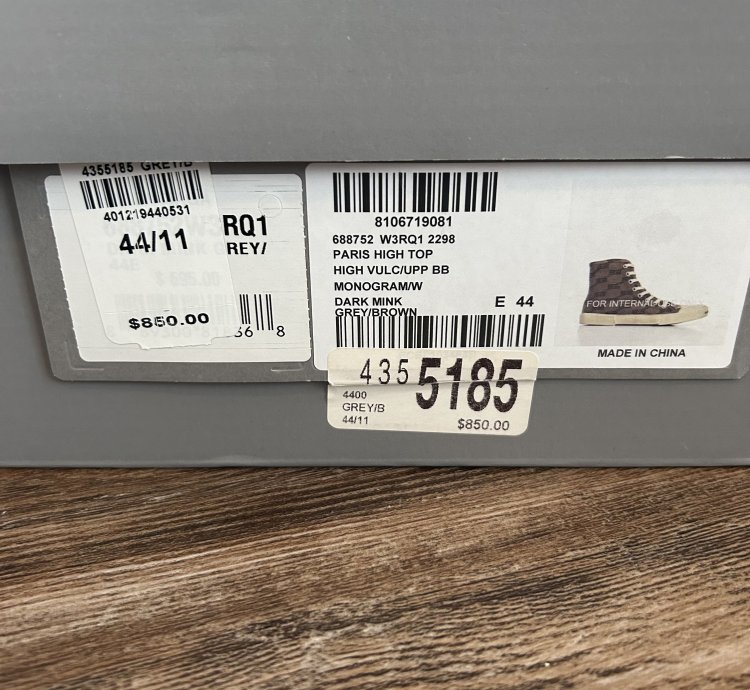 NEW 850 RRP Balenciaga monogram distressed sneakers