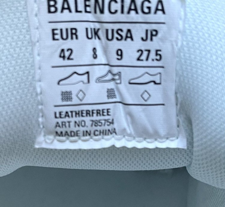 NEW AUTHENTIC PRISTINE