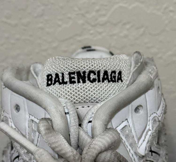New Balenciaga High Top Runner Sneaker