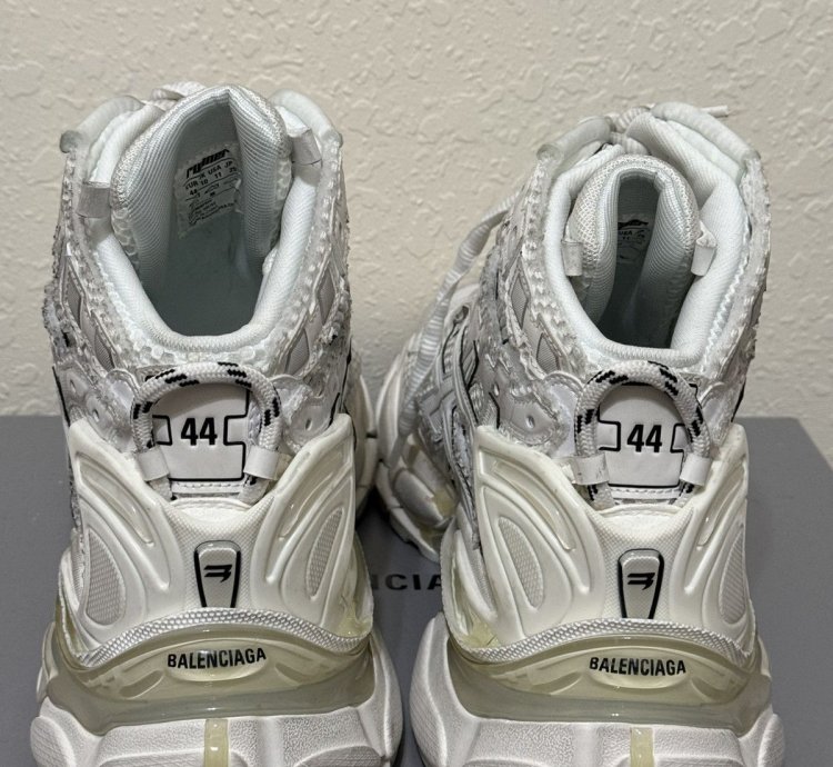 New Balenciaga High Top Runner Sneaker