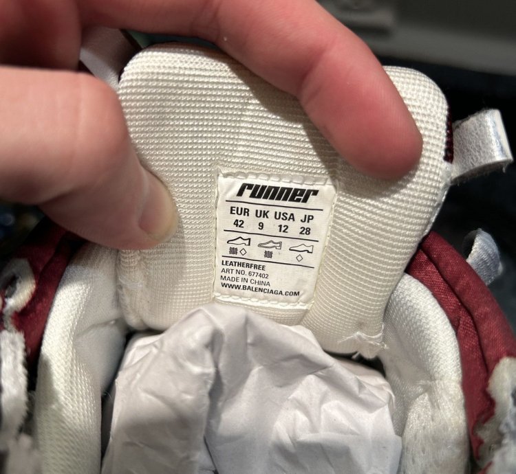 NEW Balenciaga Runner Track White Red Size 42 (9US)