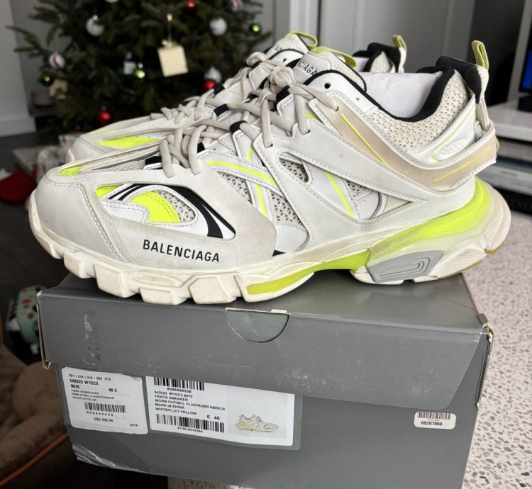 New Balenciaga Track Sneaker Worn Out White Fluo Yellow