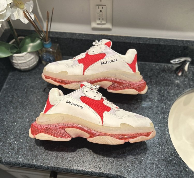 NEW Balenciaga Triple Red White Size 46 (13US)