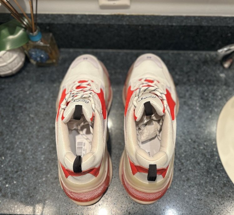 NEW Balenciaga Triple Red White Size 46 (13US)
