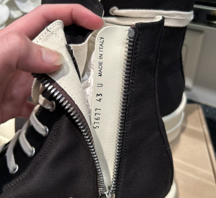NEW Double Bumper Ramone High Black Milk Size 43 (10US)