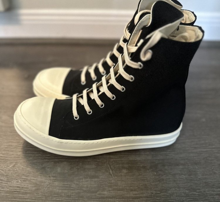 NEW Drkshdw Ramones High EU42