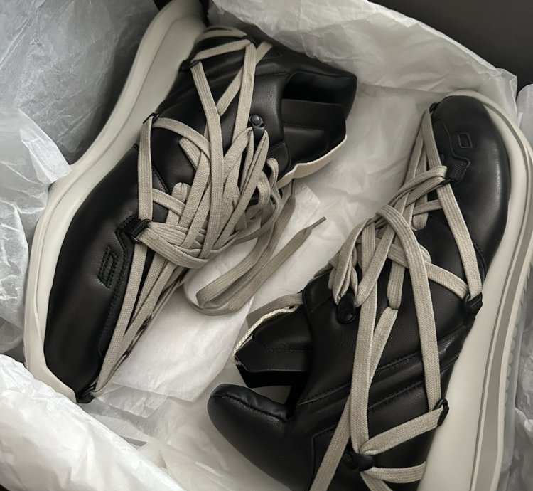 New in Box Black Megalace Runner Sneakers - FINAL PRICE