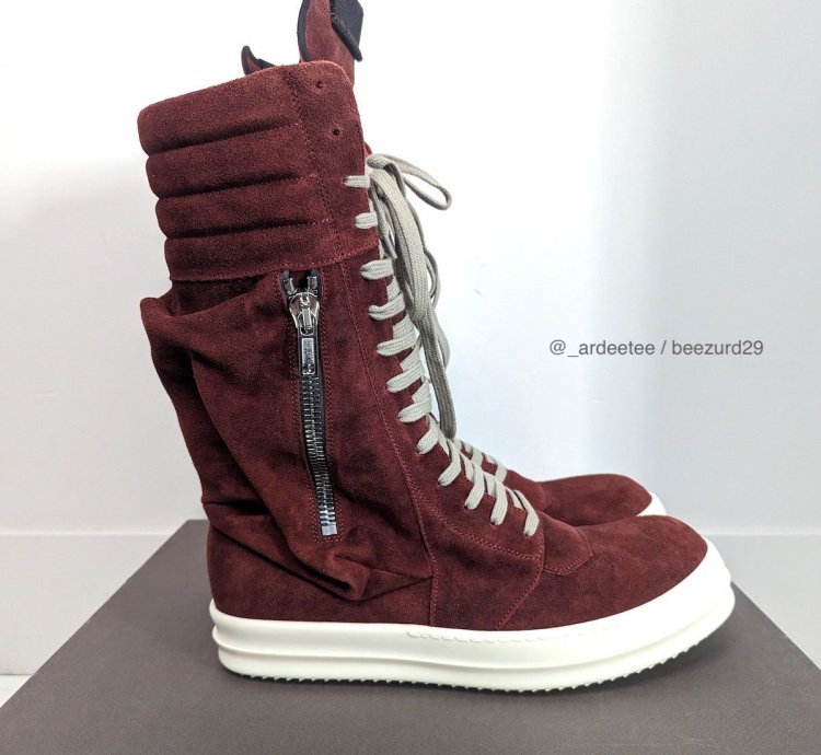 NEW RARE BLOOD SUEDE CARNELIAN CARGOBASKET SNEAKERS 43