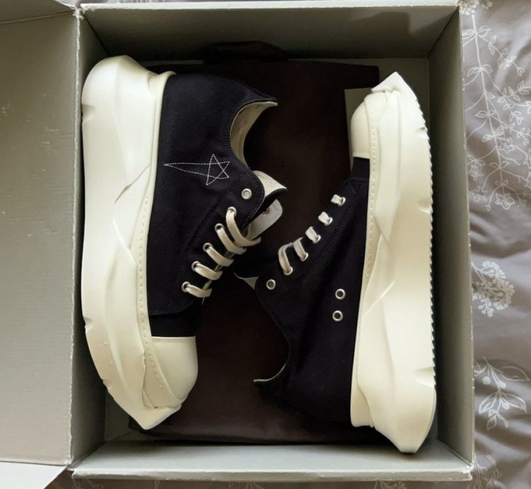 NEW Rick Owen Ramone Abstract Pentagram Size 44(11US)
