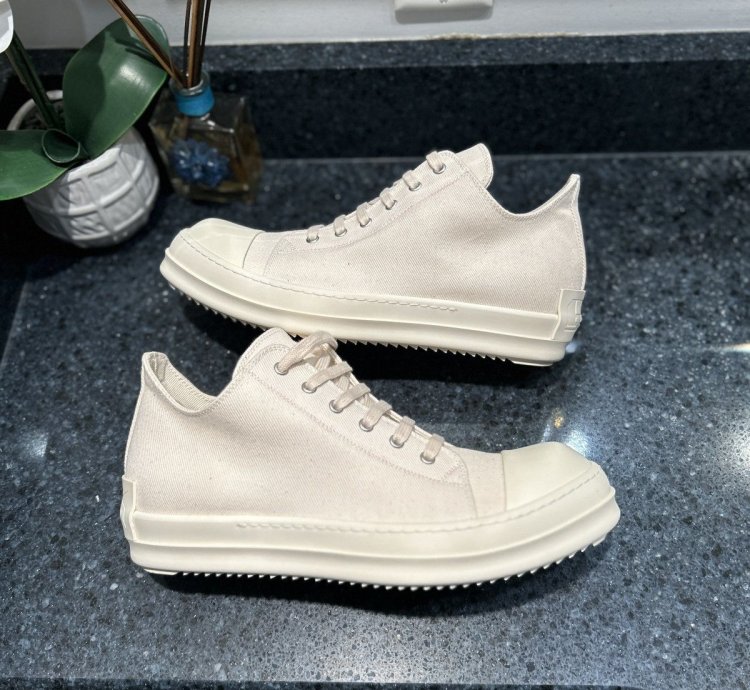 NEW Rick Owen Ramone Drkshdw Milk Size 10 5