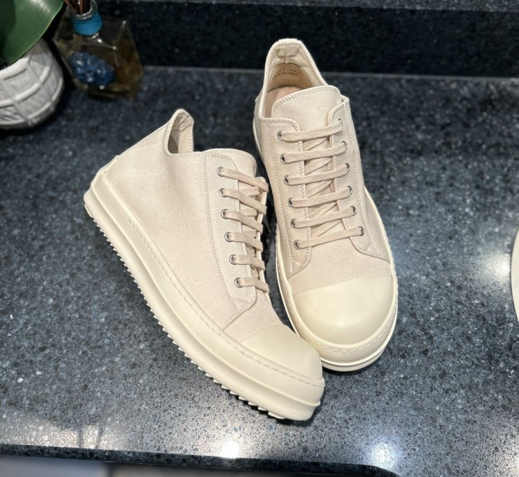 NEW Rick Owen Ramone Drkshdw Milk Size 10 5